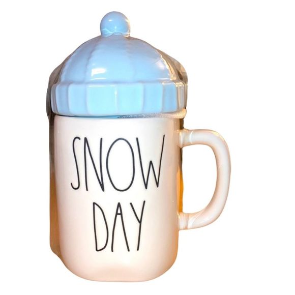 Brand New Rae Dunn White and Powder Blue Snow Day Mug with Topper - Picture 1 of 1